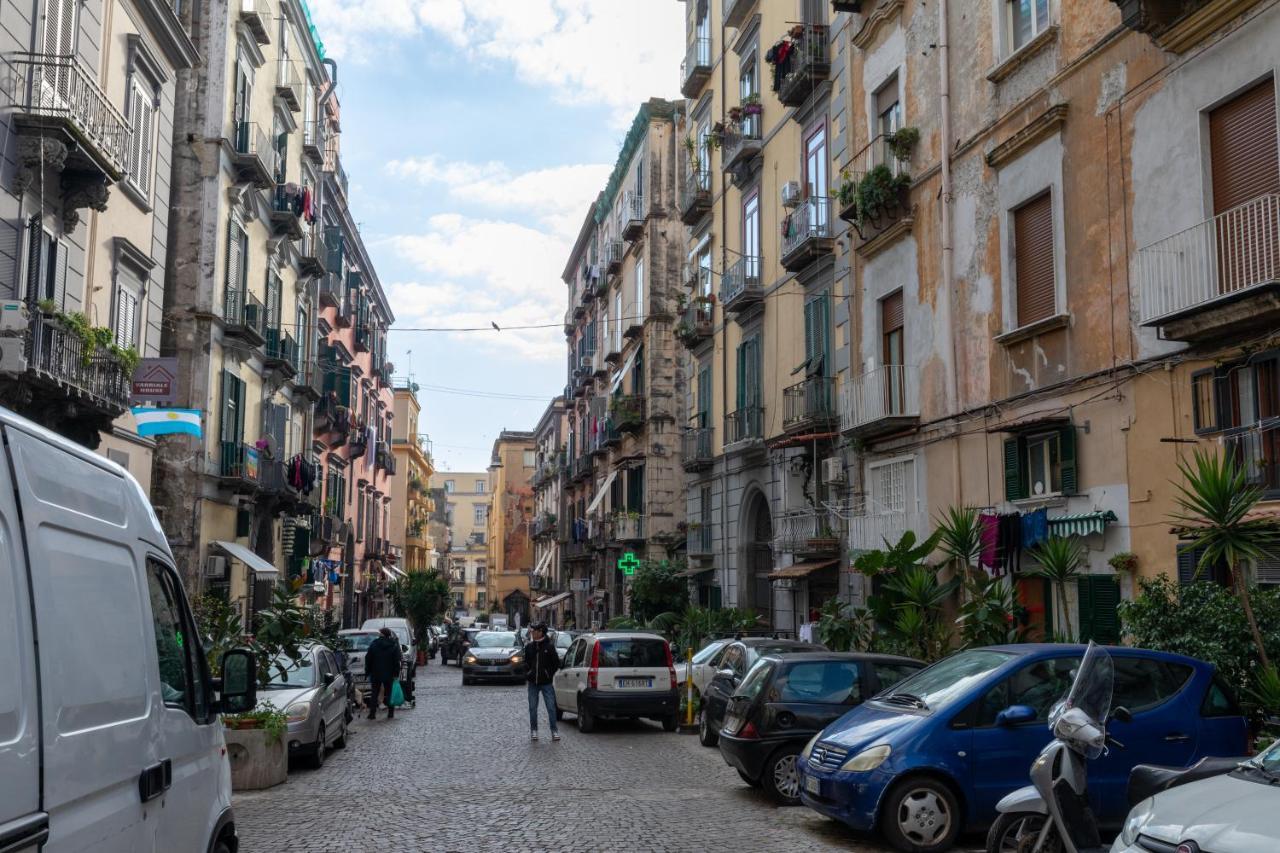 Apartment With Sea View With 2 Lifts Above Montesanto! Napoli Exterior foto