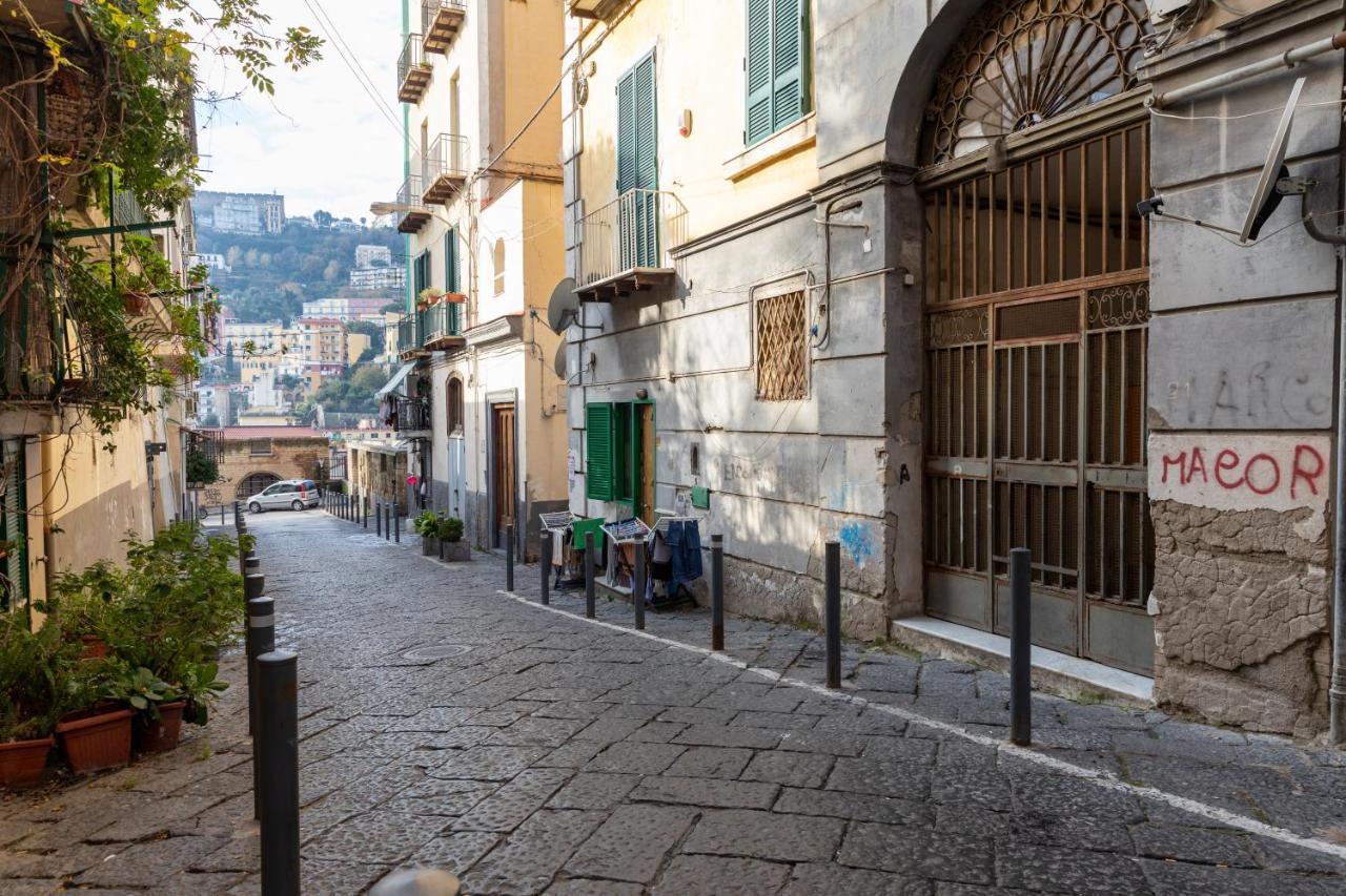 Apartment With Sea View With 2 Lifts Above Montesanto! Napoli Exterior foto