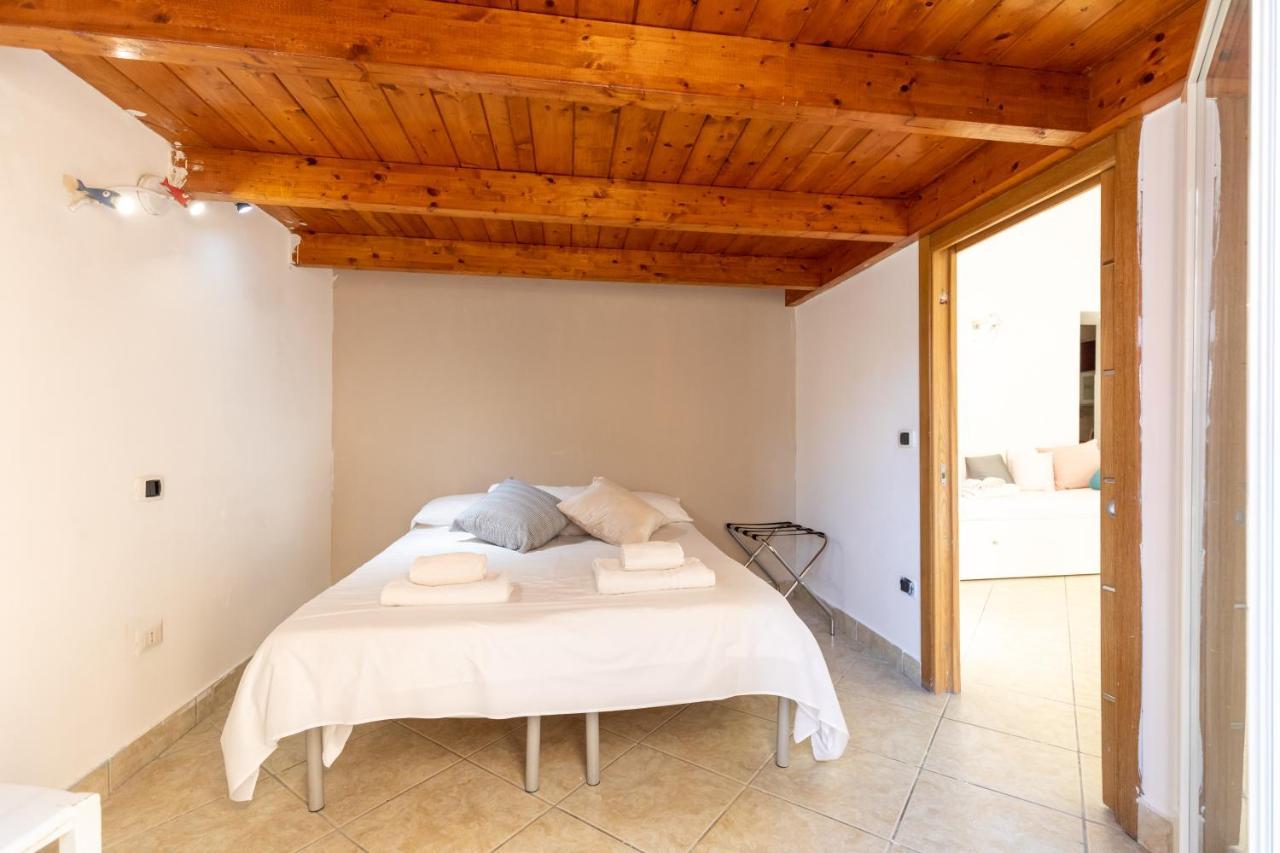 Apartment With Sea View With 2 Lifts Above Montesanto! Napoli Exterior foto