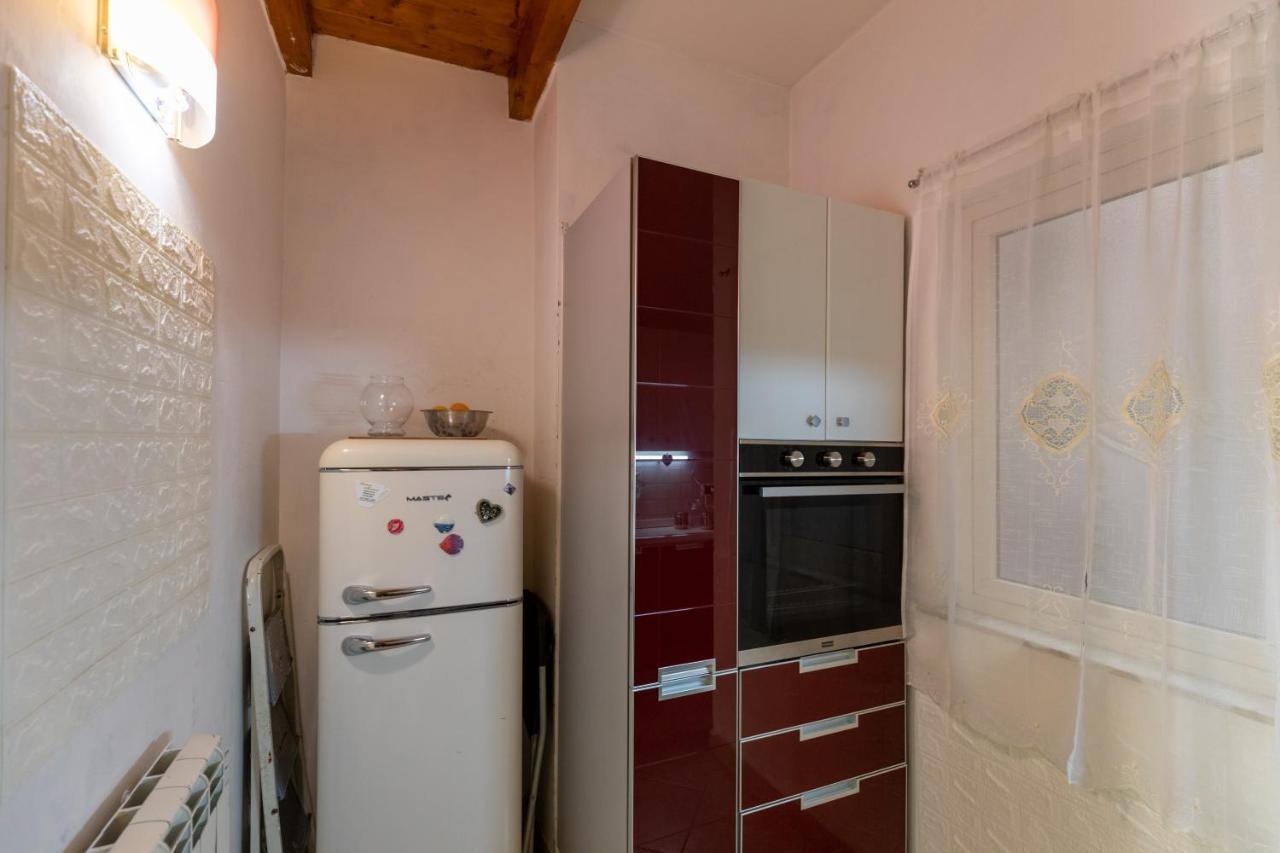 Apartment With Sea View With 2 Lifts Above Montesanto! Napoli Exterior foto