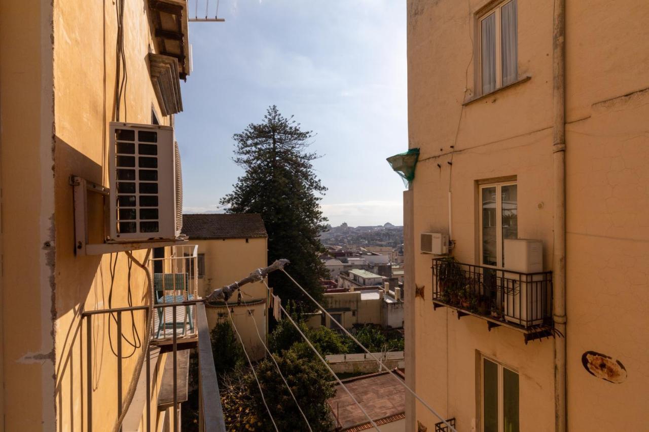 Apartment With Sea View With 2 Lifts Above Montesanto! Napoli Exterior foto